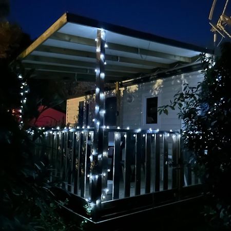 Mobil-Home Au Pied Du Luberon Ла Рок д'Онтерон Екстериор снимка